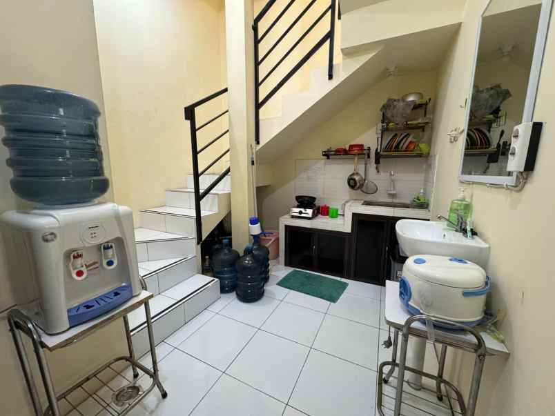 dijual rumah kost di talaga bestari tangerang