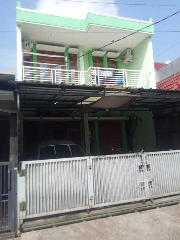 dijual rumah kota mas