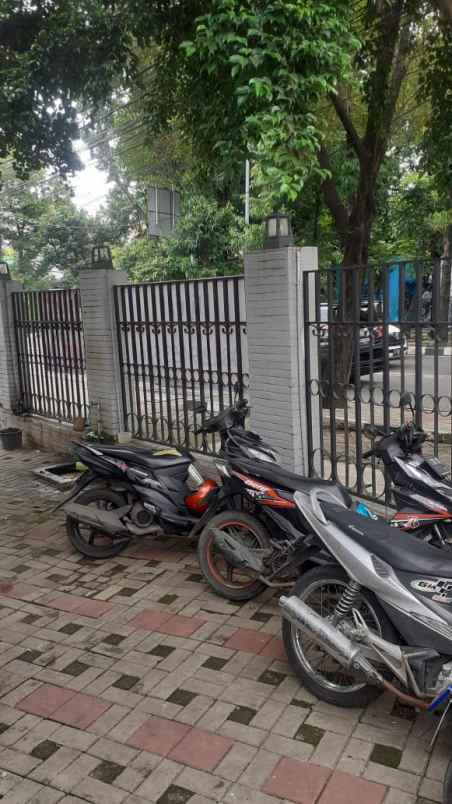 dijual rumah kramat pela