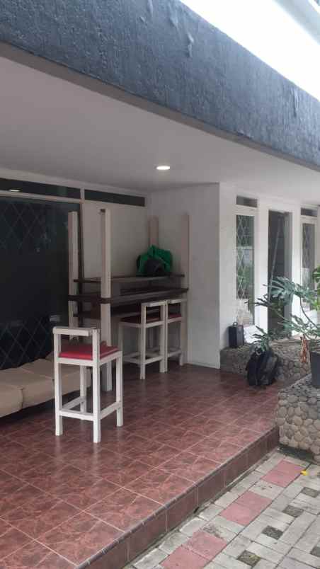 dijual rumah kramat pela