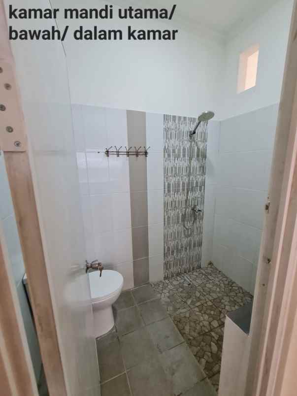 dijual rumah larangan utara