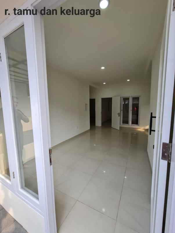 dijual rumah larangan utara