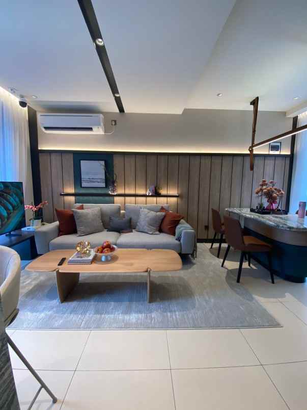 dijual rumah lippo central karawaci