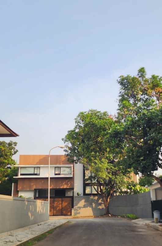dijual rumah lux mewah minimalis di puri bintaro