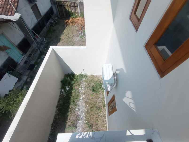 dijual rumah maguwoharjo