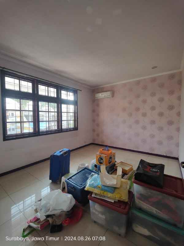 dijual rumah manyar kertoarjo