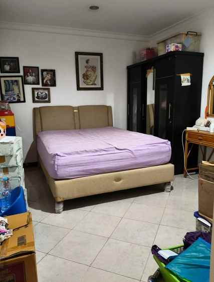 dijual rumah manyar tirtomoyo