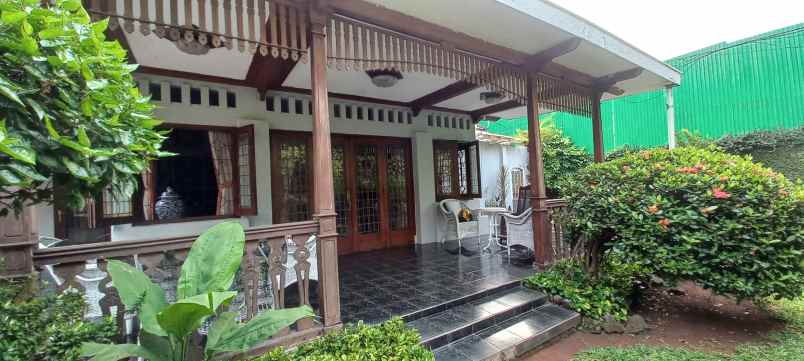 dijual rumah menteng