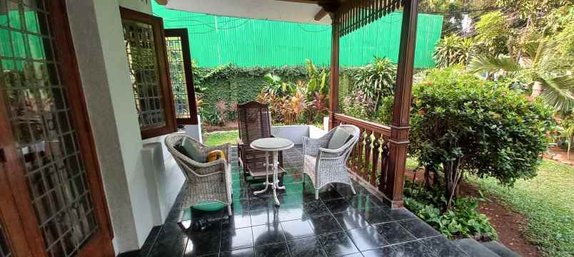 dijual rumah menteng