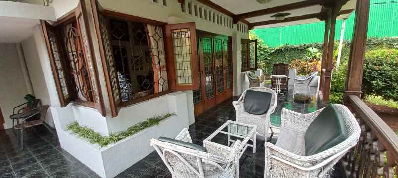 dijual rumah menteng