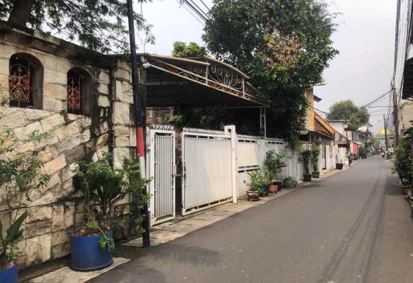 dijual rumah mesjid bendungan cawang