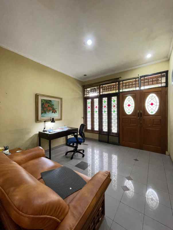 dijual rumah mewah lokasi dukuh patra jakarta selatan