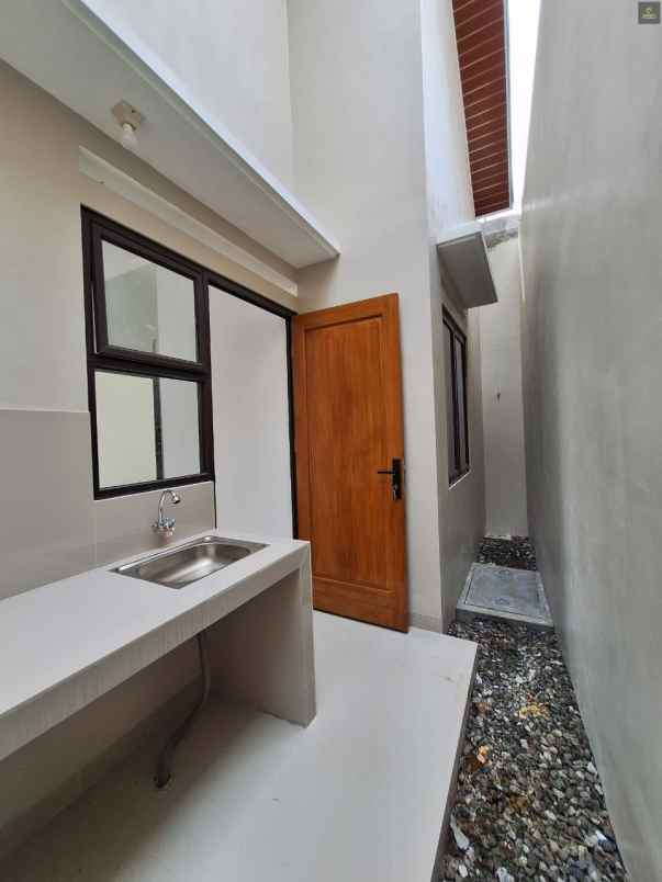 dijual rumah minimalis murah di buaran serpong