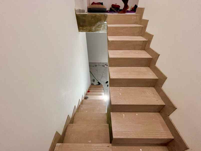 dijual rumah minomartani ngaglik