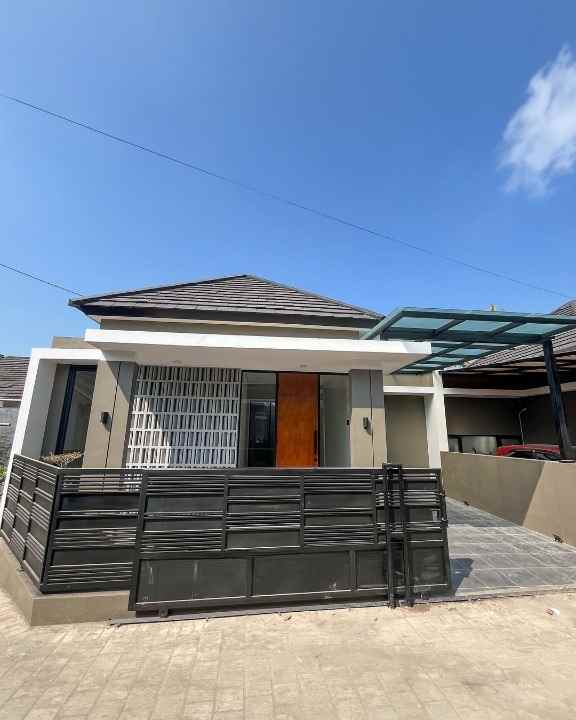 dijual rumah murah di kalasan dekat dengan kampus upn