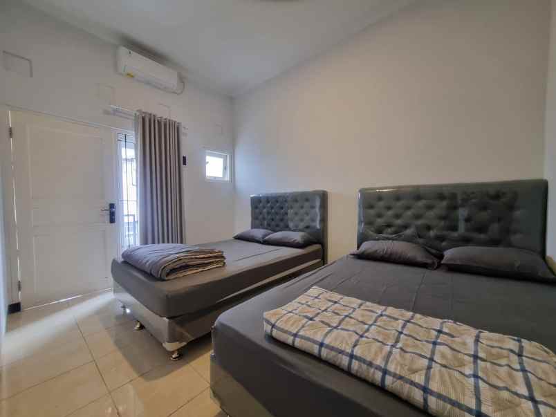 dijual rumah palagan km 8