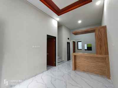 dijual rumah pamulang