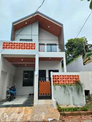 dijual rumah pamulang