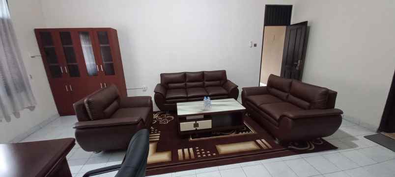 dijual rumah permata hijau