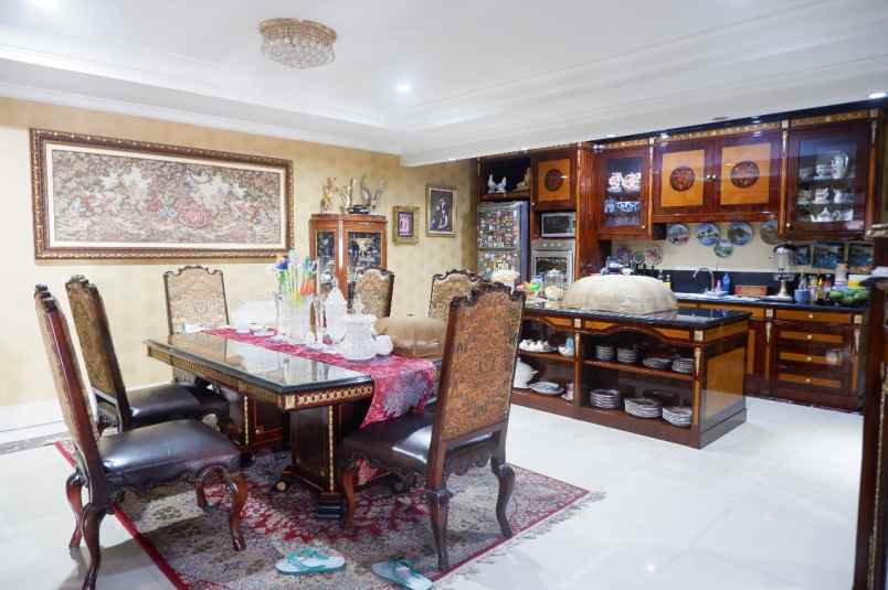 dijual rumah permata hijau