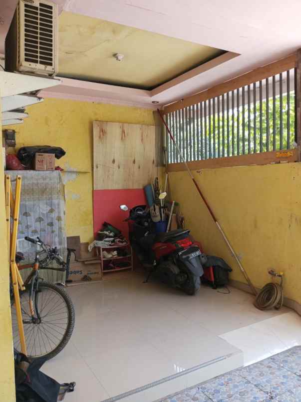 dijual rumah perumahan bhayangkara jelajen