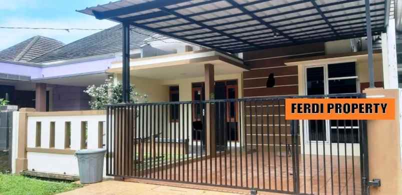 dijual rumah perumahan bukit golf