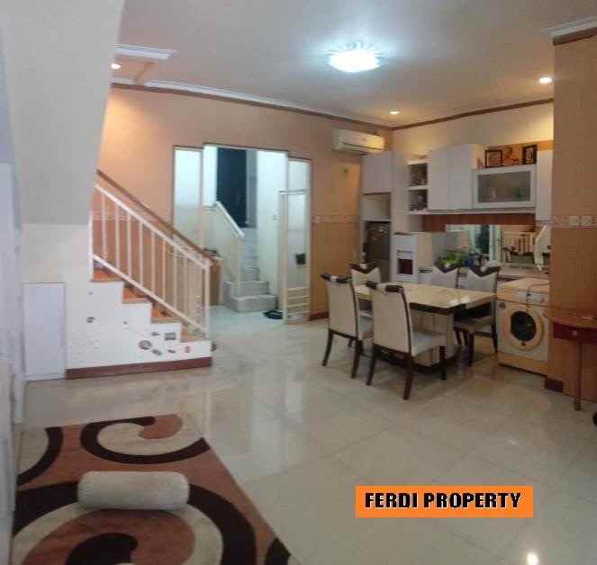 dijual rumah perumahan cibubur country