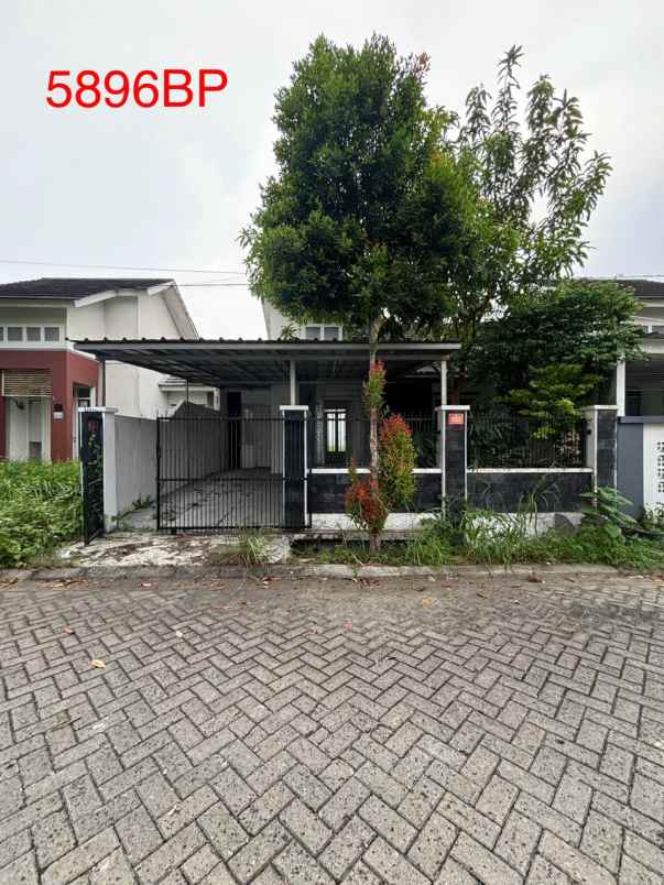 dijual rumah perumahan citra indah city