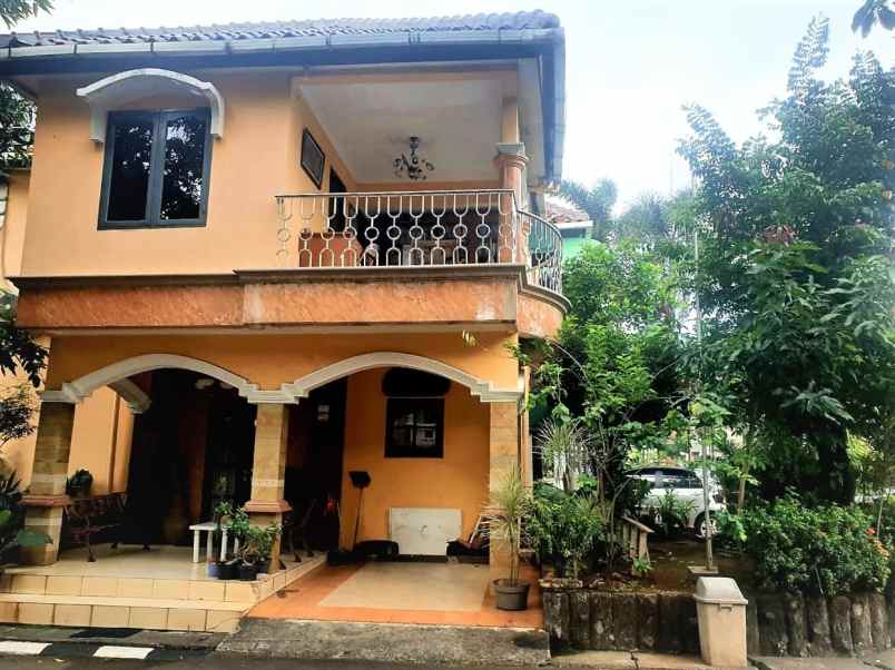 dijual rumah perumahan jatinegara baru