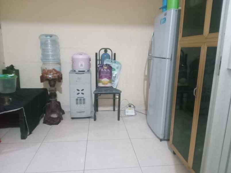 dijual rumah perumahan jatinegara indah