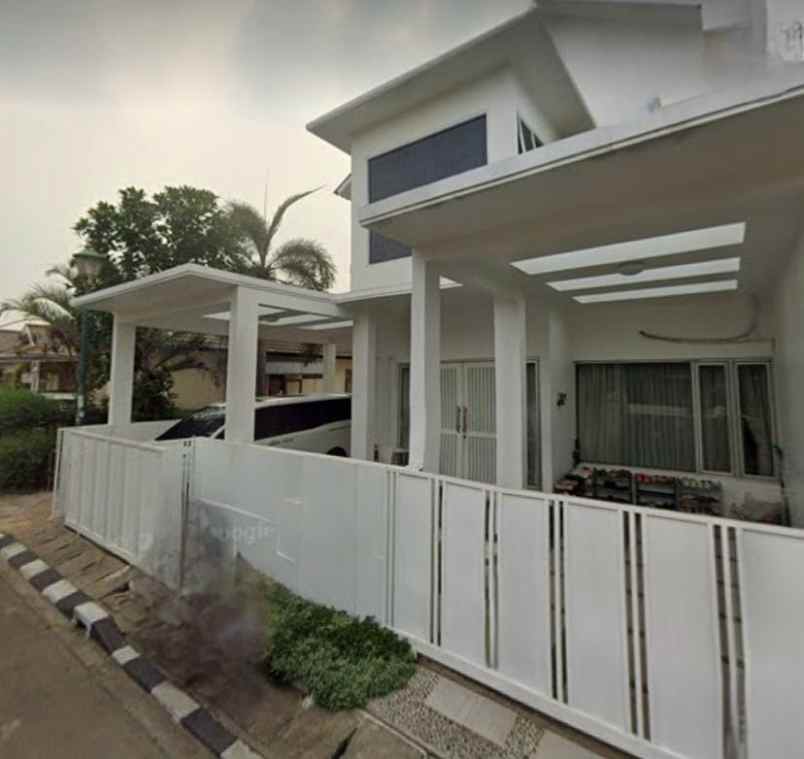 dijual rumah perumahan sakura regency