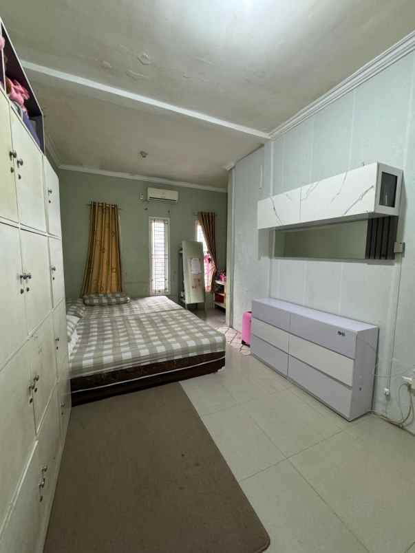 dijual rumah perumahan saxofone town