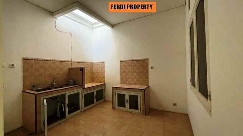 dijual rumah perumahan taman kenari cibubur