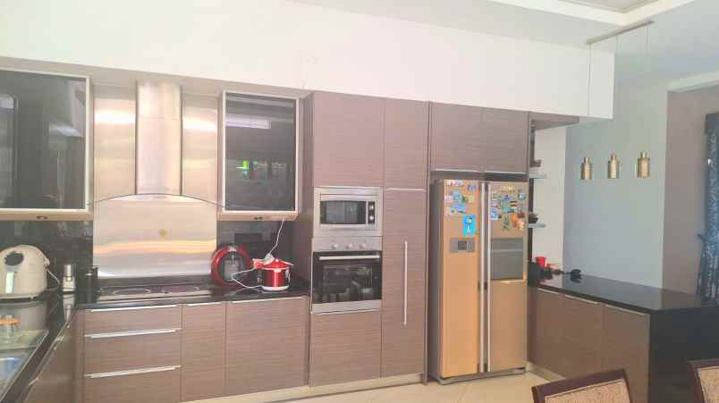 dijual rumah perumahan teras ayung