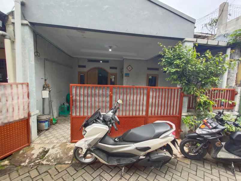 dijual rumah perumnas 1 karawaci kota tangerang