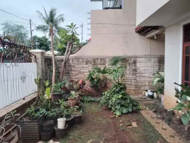 dijual rumah perumnas klender duren