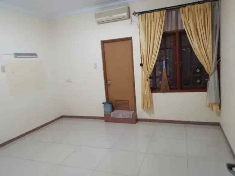 dijual rumah perumnas klender duren