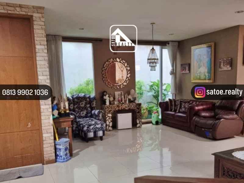 dijual rumah pondok indah kebayoran