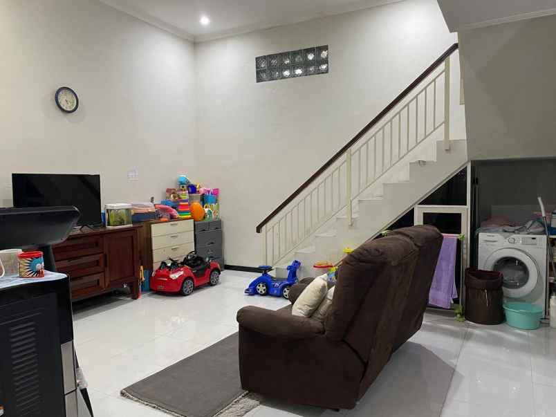 dijual rumah pondok tjandra