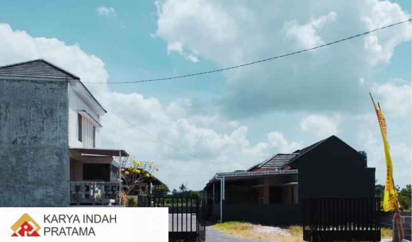 dijual rumah potorono