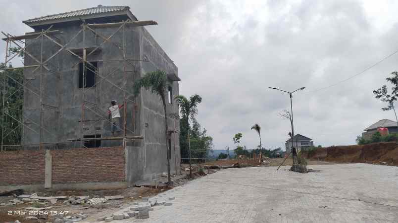 dijual rumah pudak payung