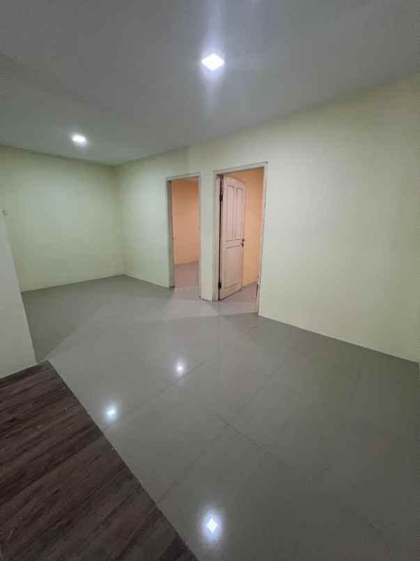 dijual rumah puri casablanca