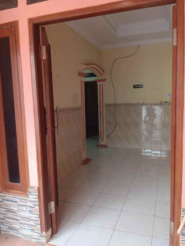dijual rumah puri cendana