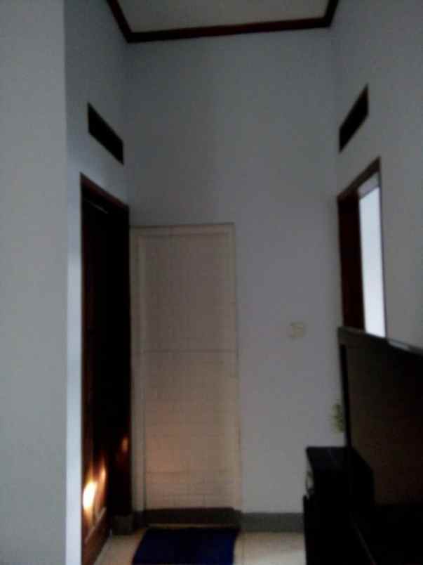 dijual rumah puri cipageran