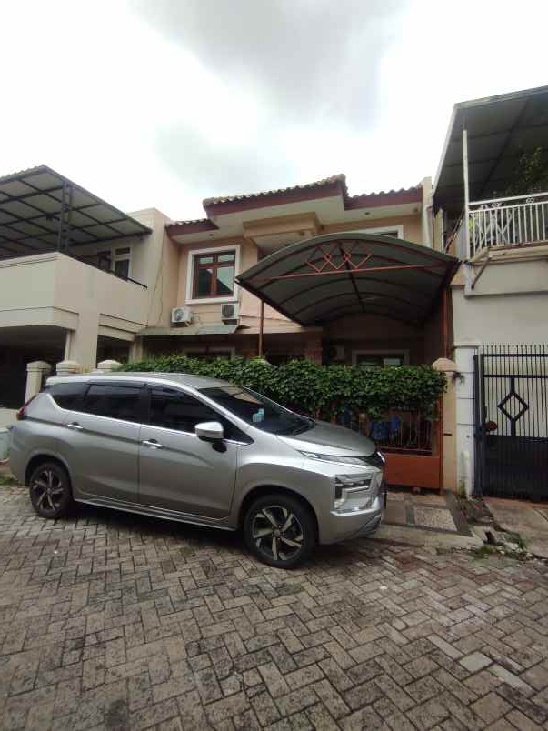 dijual rumah puri kembangan jakarta barat