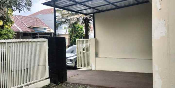 dijual rumah purimas regency