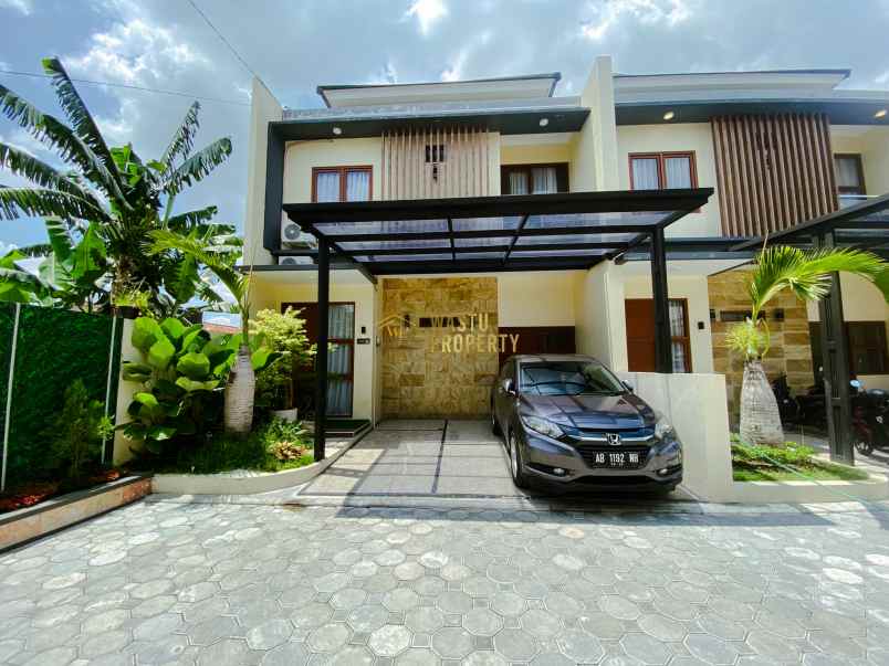 dijual rumah purwomartani kalasan sleman