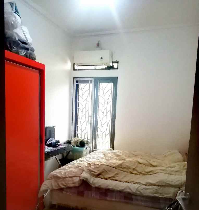 dijual rumah rangkapan jaya baru