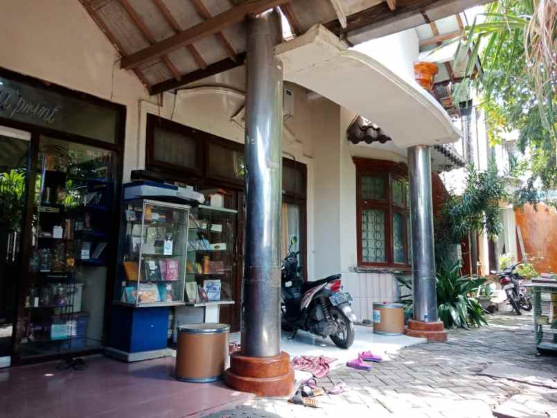 dijual rumah raya wonorejo selatan