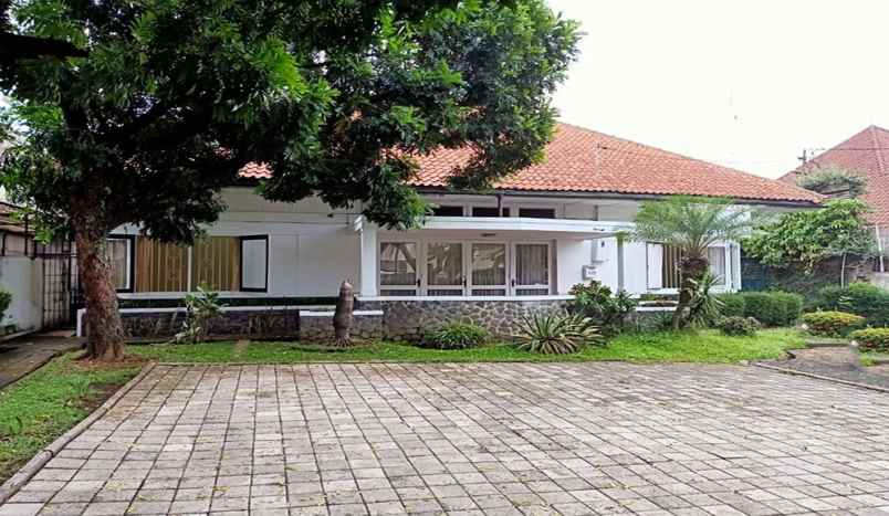 dijual rumah riau martadinata